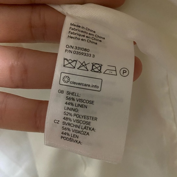 H&M Women’s Blazer - Picture 3 of 3